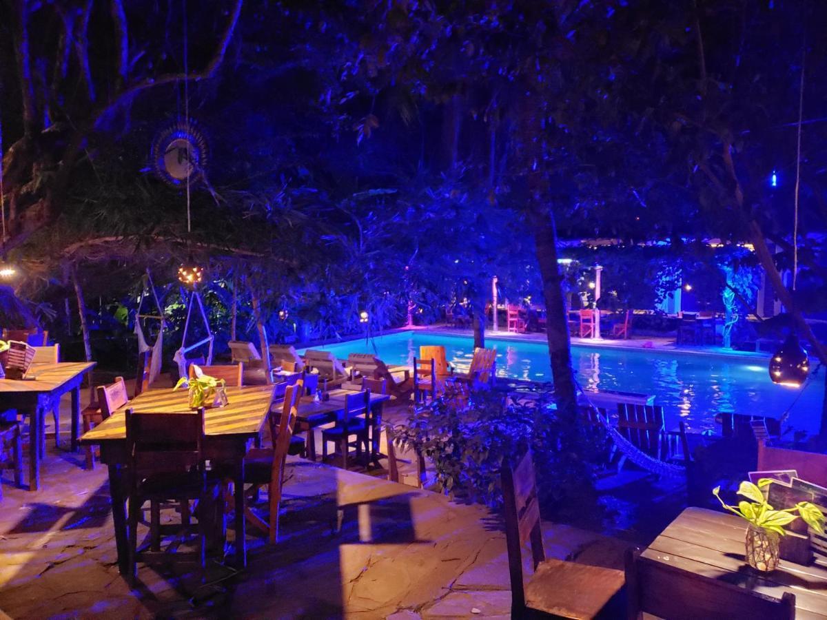 Isla Encantada León Exterior foto