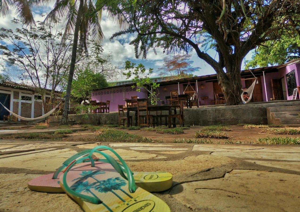 Isla Encantada León Exterior foto